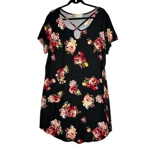 Sauci Plus Black floral Tshirt Dress 2X